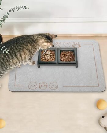 Cat Pet Food Mat - Non-Slip Bottom Absorbent Quick Dry Feeding Mat for Dogs and Cats - Pet Supplies, 11.8"x18.1" Beige